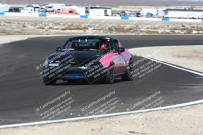 media/Jan-25-2025-CalClub SCCA (Sat) [[03c98a249e]]/Race 1/